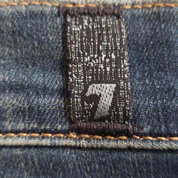 7 For All Mankind High Waist Josefina Boyfriend JeanDistressed Indigo Womens 28 - Picture 8 of 9
